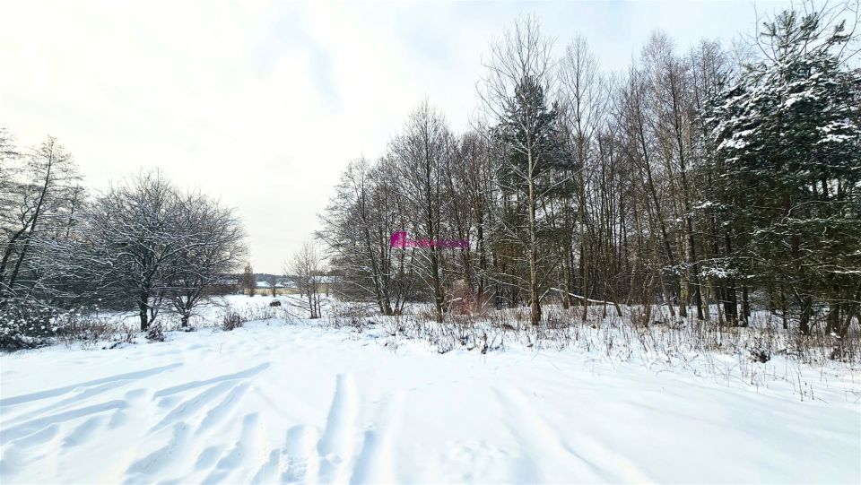 Pusta działka Józefów