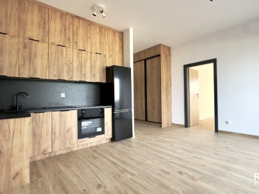 Mieszkanie blok mieszkalny nad jeziorem