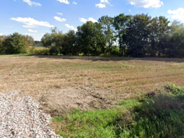 Pusta działka Grzebienisko