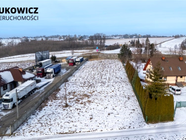 Działka usługowa Międzyświeć