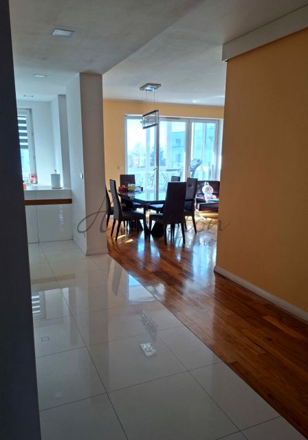 Mieszkanie blok mieszkalny sprzedaż