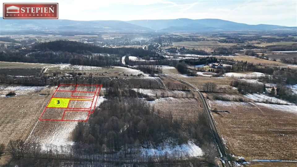 Pusta działka Brzeziniec