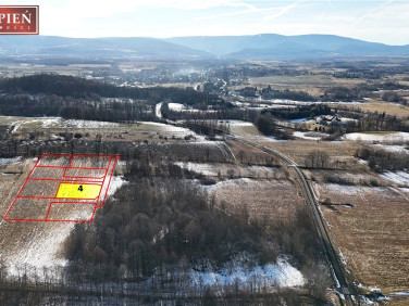 Pusta działka Brzeziniec