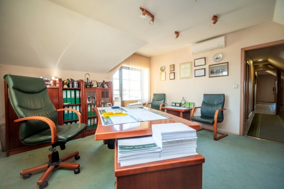 Budynek użytkowy Plewiska