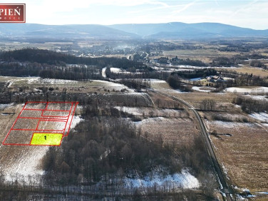 Pusta działka Brzeziniec