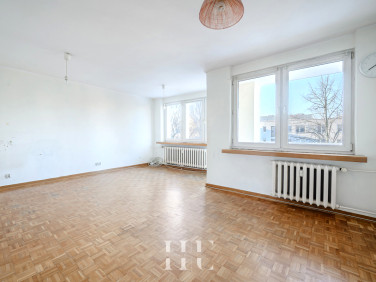 Mieszkanie blok mieszkalny Warszawa