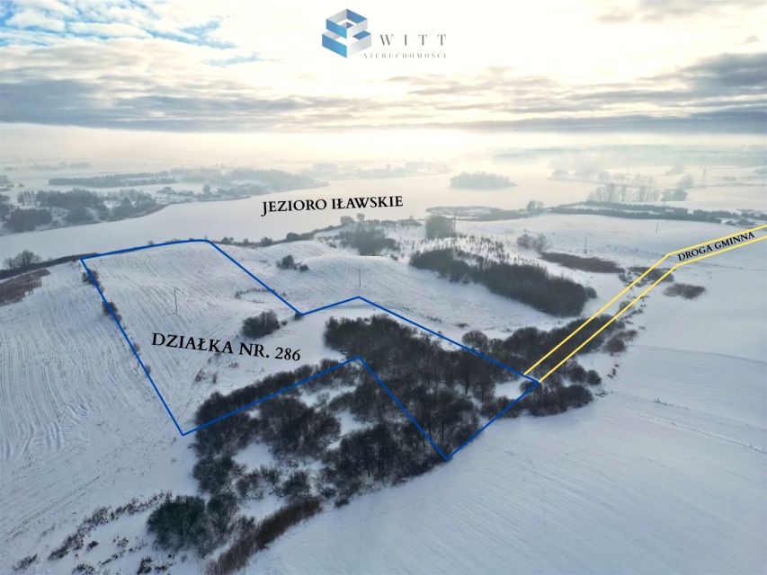 Działka nad jeziorem