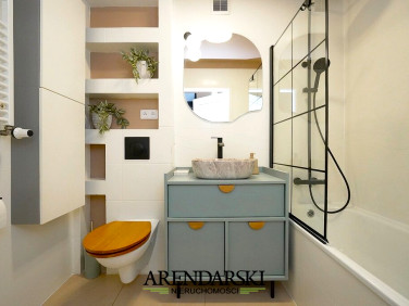 Mieszkanie blok mieszkalny nad rzeką