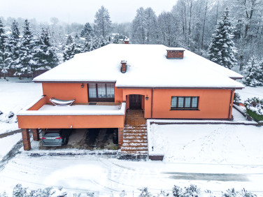 Dom Michałów-Reginów