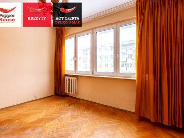 Mieszkanie blok mieszkalny przy lesie