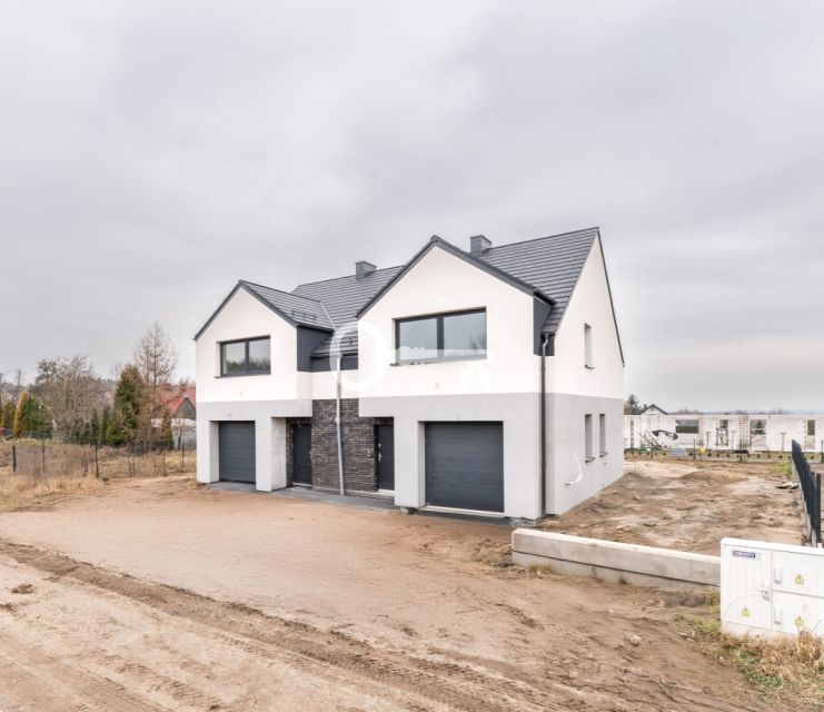 Dom Nowy Dwór Wejherowski