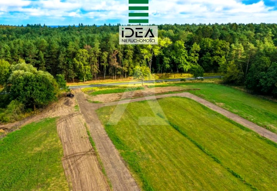 Pusta działka Jarużyn