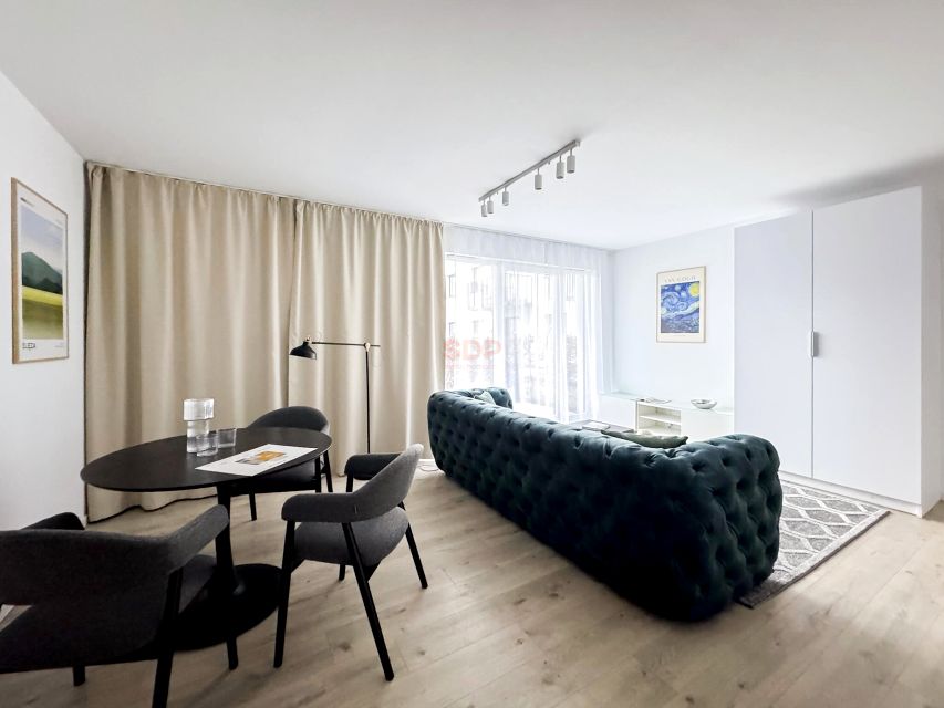 Mieszkanie blok mieszkalny sprzedaż