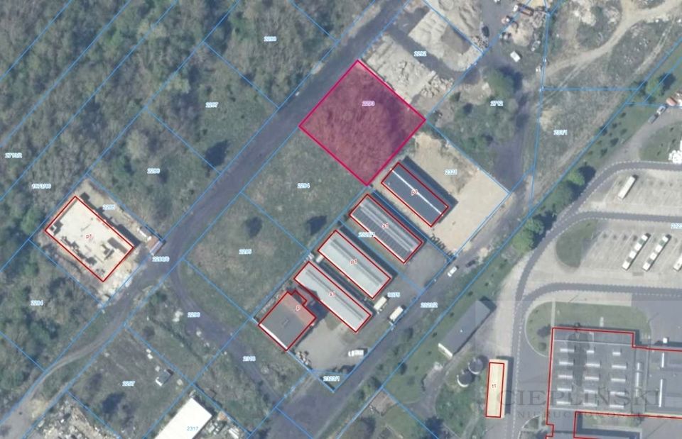 Działka usługowa Police