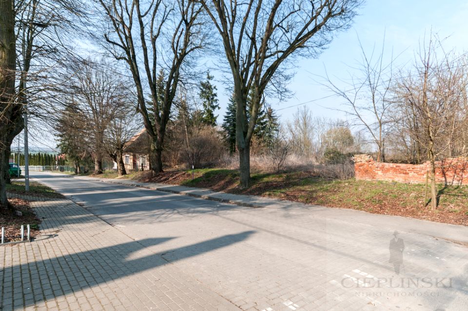 Działka usługowa Karwowo