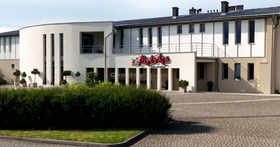 Budynek użytkowy Karwacz