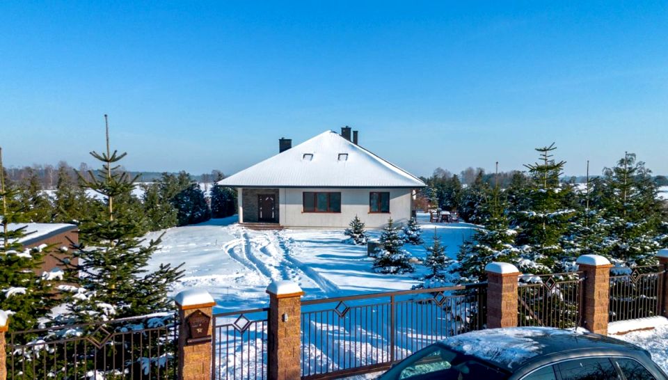 Dom Brzeźnica Leśna