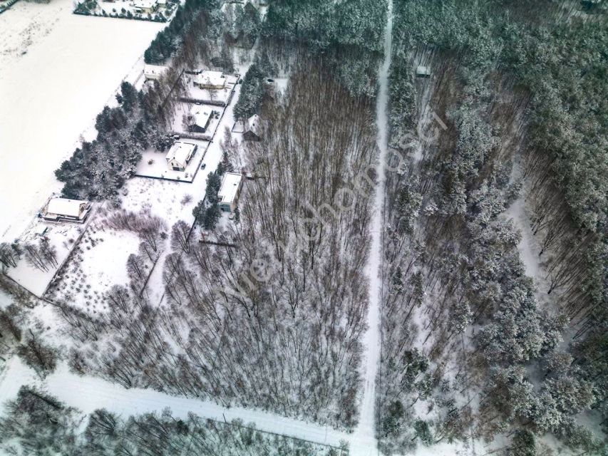 Działka Książenice