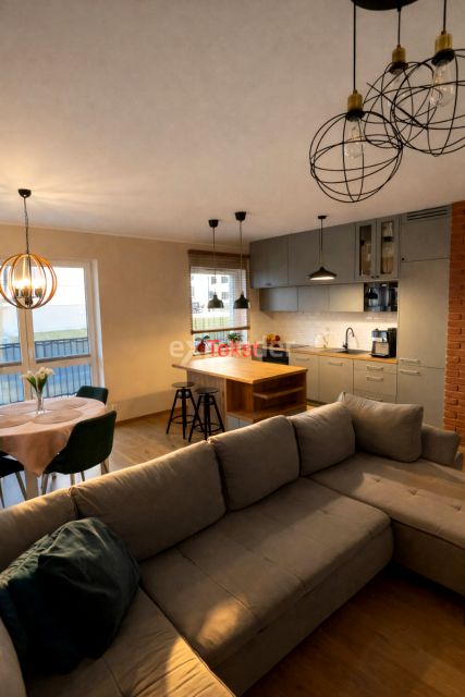 Mieszkanie blok mieszkalny sprzedaż