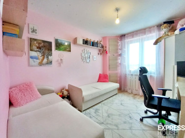 Mieszkanie blok mieszkalny przy lesie