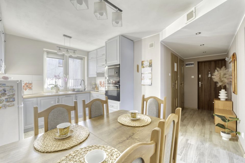 Mieszkanie blok mieszkalny Sitno