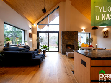 Dom Niewodnica Kościelna