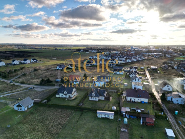 Działka nad jeziorem