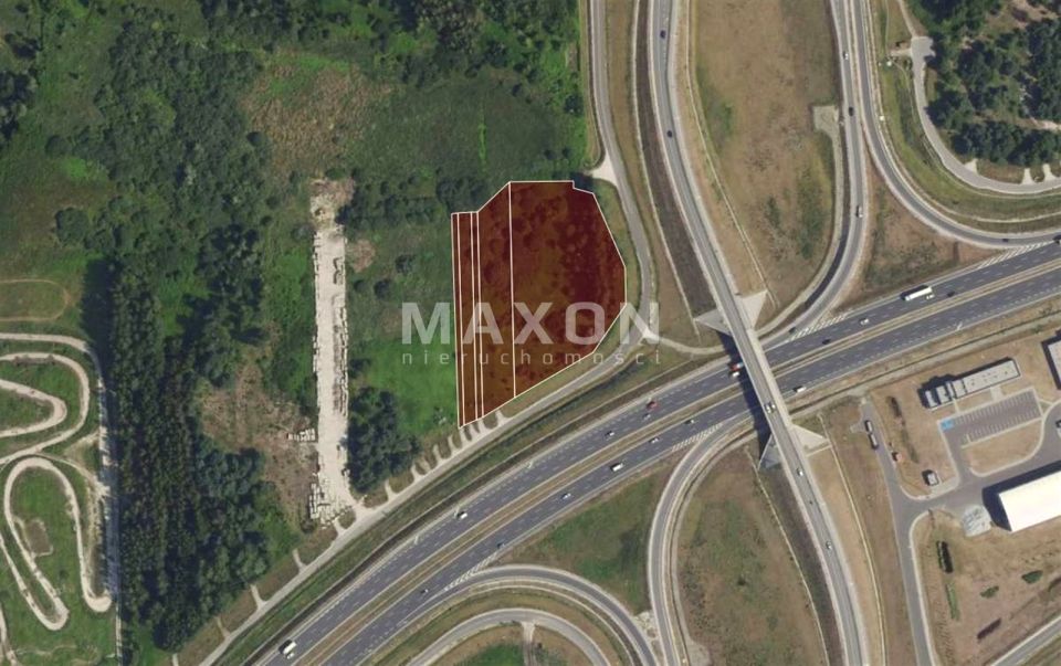 Działka przemysłowa Nadma sprzedam