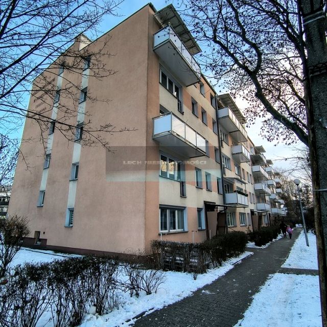 Mieszkanie blok mieszkalny sprzedaż