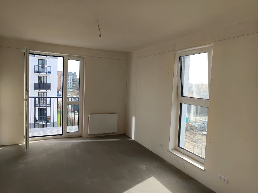 Mieszkanie blok mieszkalny przy lesie