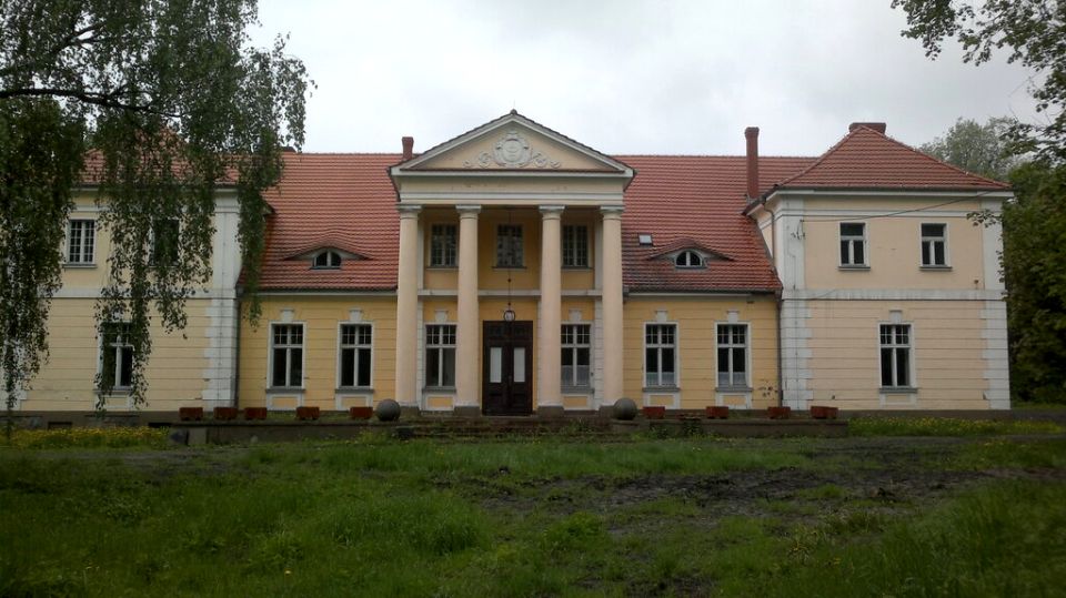 Budynek użytkowy Drobnin