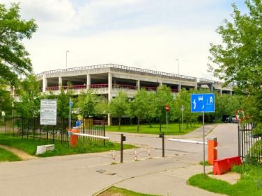 Budynek użytkowy Warszawa