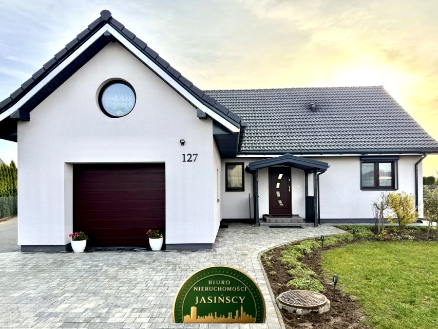 Dom Płoniawy-Bramura