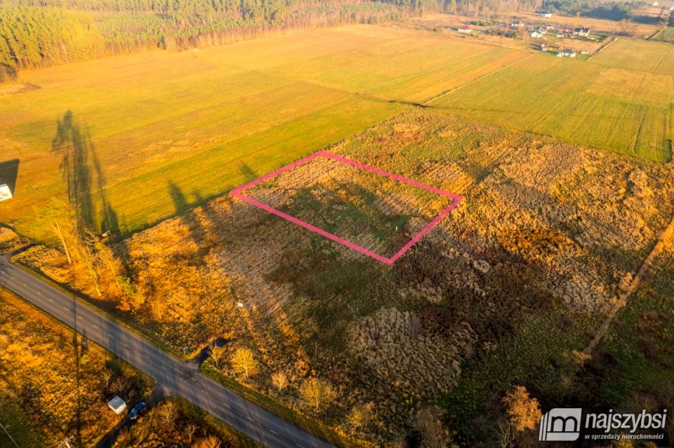 Pusta działka Miękowo