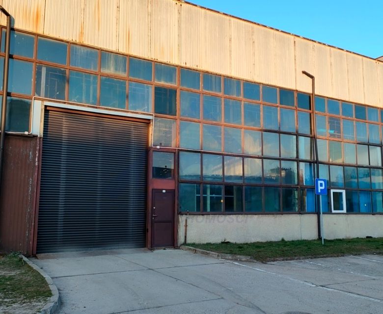 Budynek użytkowy Warszawa