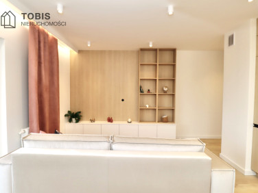 Mieszkanie blok mieszkalny przy lesie