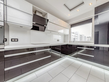 Mieszkanie nad jeziorem