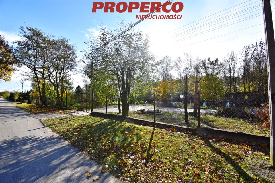 Działka usługowa Oksa