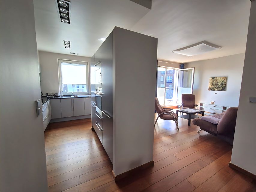 Mieszkanie blok mieszkalny nad rzeką