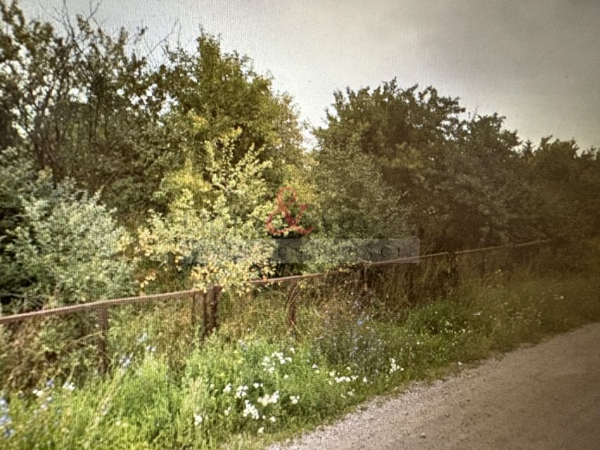 Działka usługowa Skowarcz