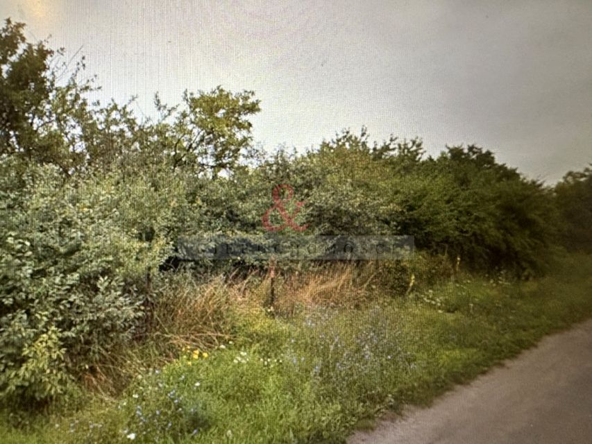 Działka usługowa Skowarcz