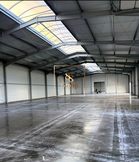 Budynek użytkowy Warszawa