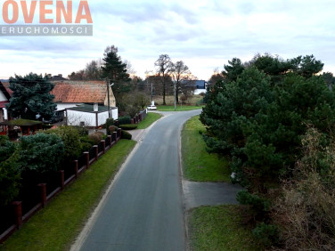 Pusta działka Malin