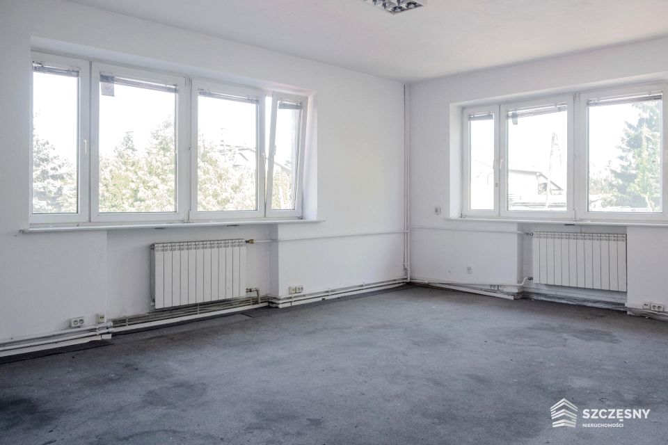 Budynek użytkowy Warszawa