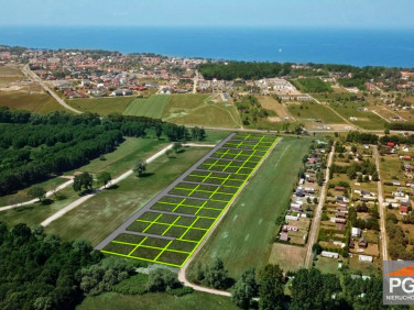 Pusta działka Rewal