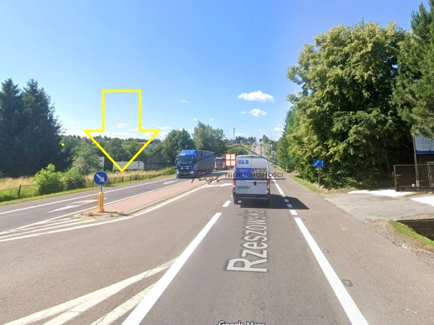 Działka usługowa Żurawica