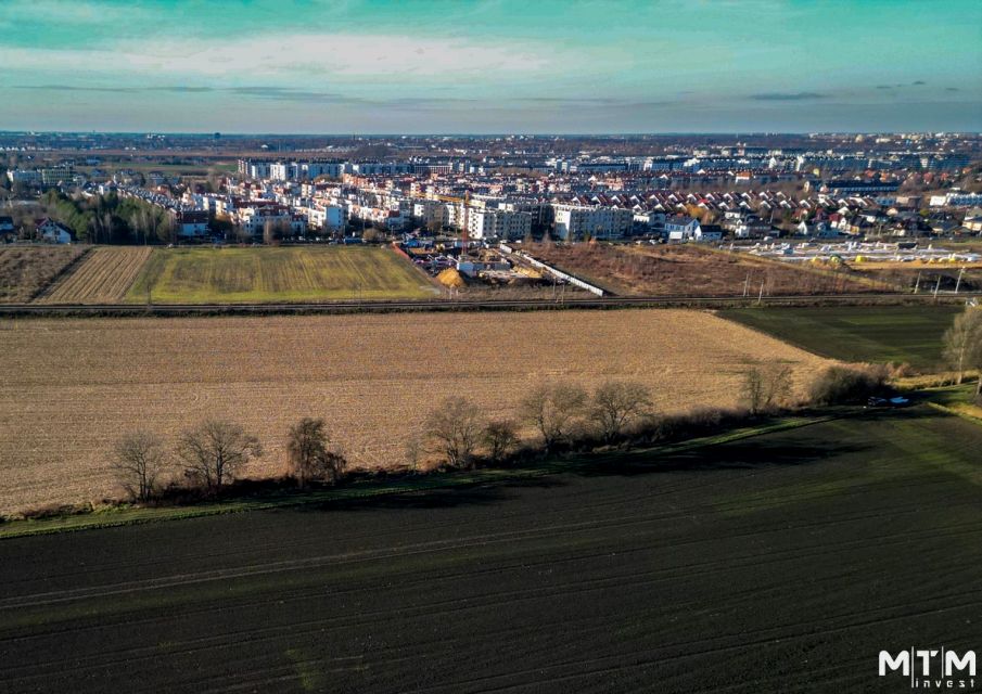 Działka rolna Iwiny