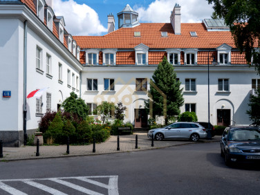 Mikrokawalerkę Warszawa