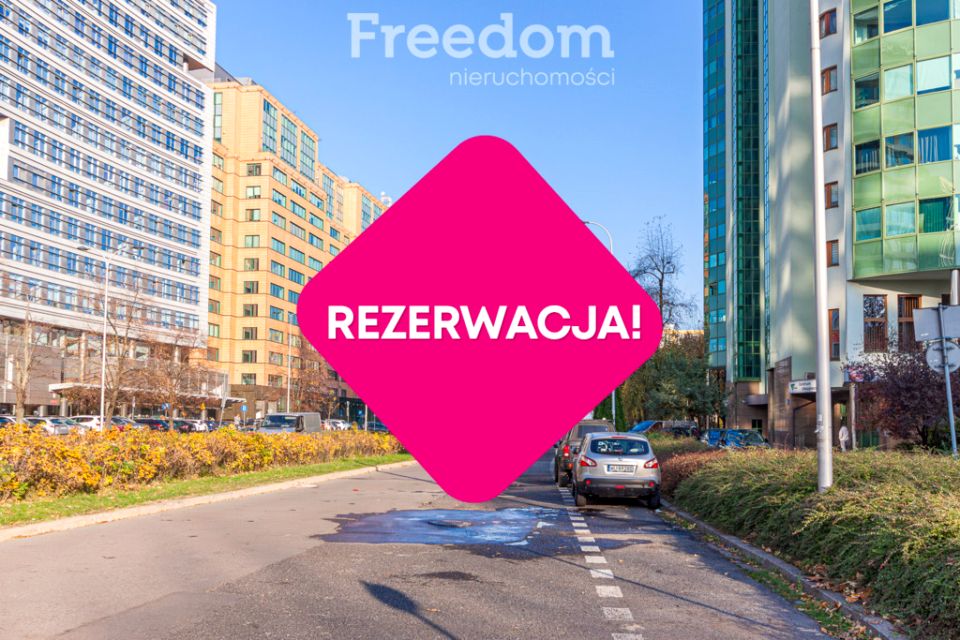Mikrokawalerkę Warszawa