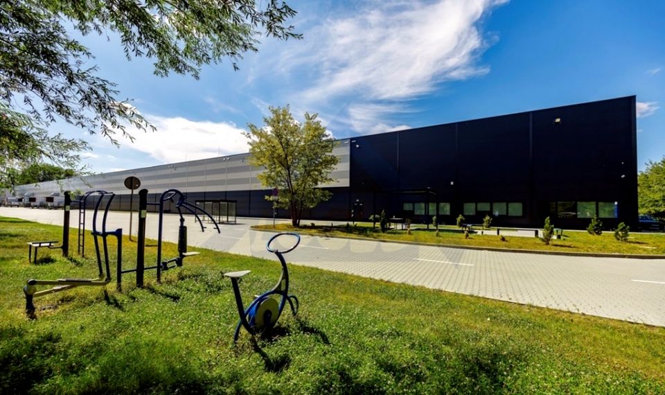 Budynek użytkowy Warszawa